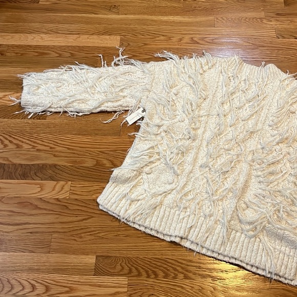 Anthropologie Fringed Pullover Sweater Size Large NWT - Picture 11 of 14